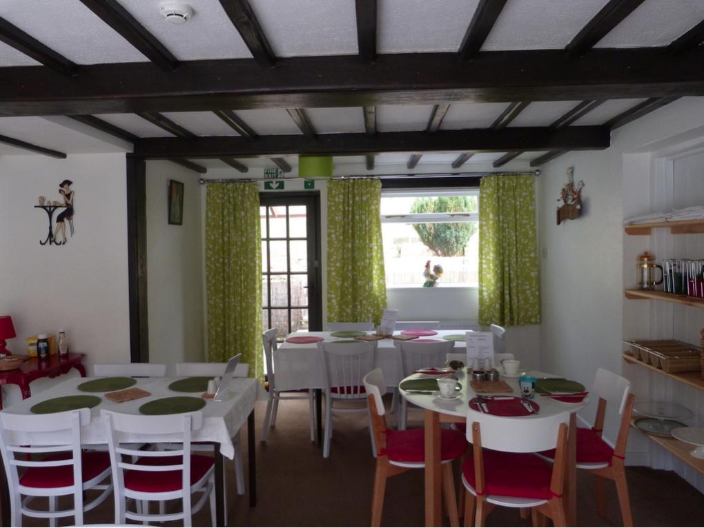 Neuadd Wen Guest House Carmarthen Exterior photo